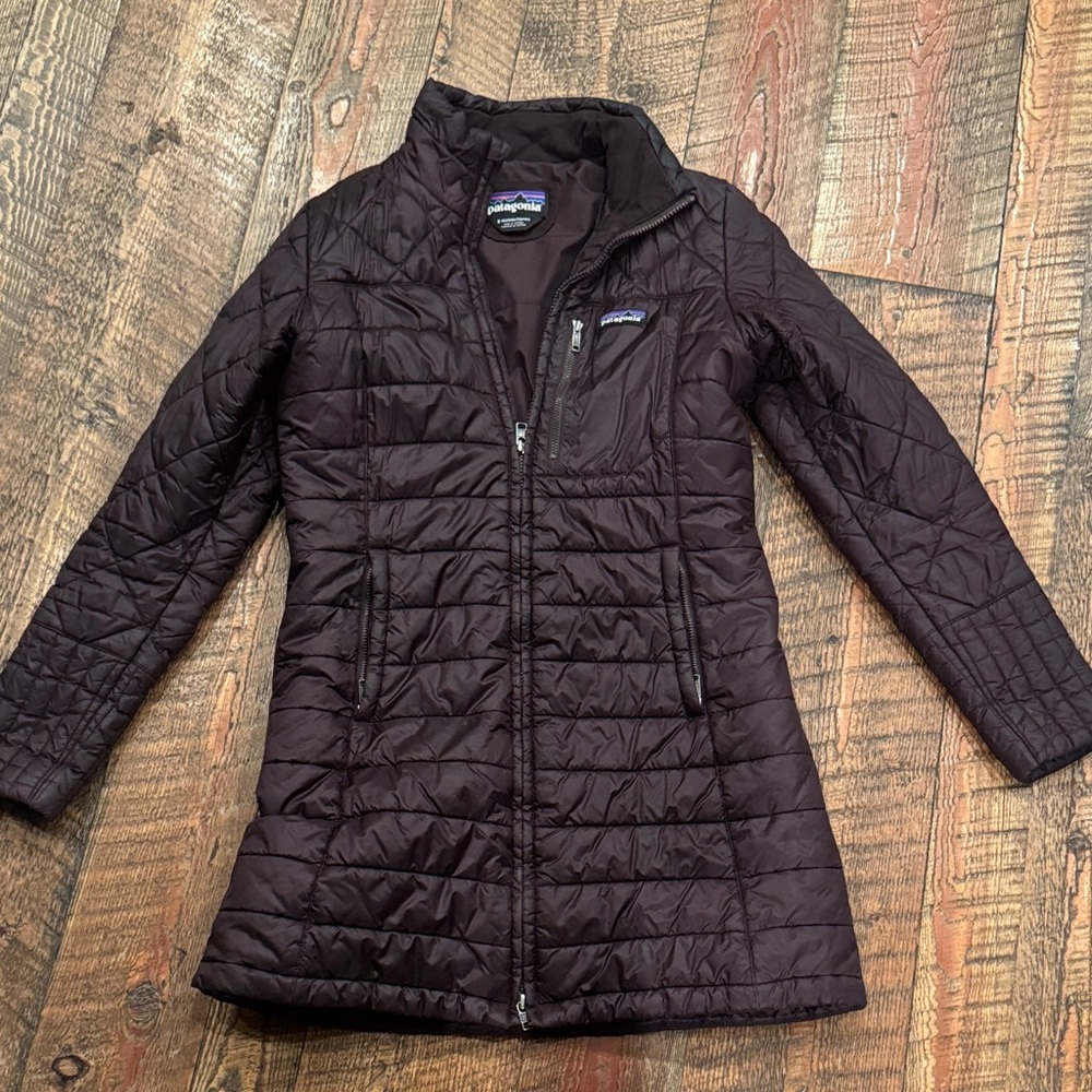 Patagonia Quilted Jacket - Deep Plum